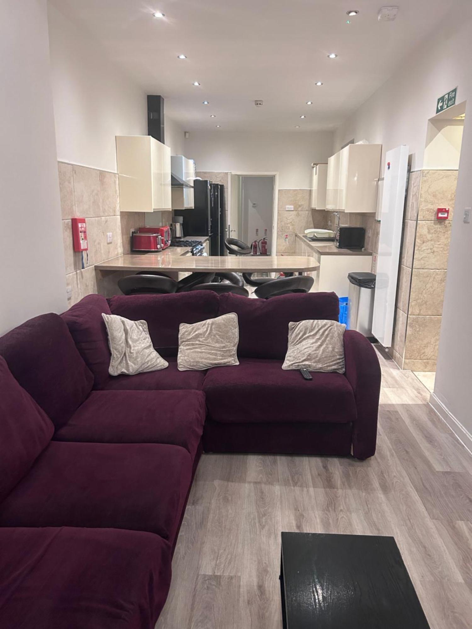 Seaford Guest House Xxx Stoke-on-Trent Bagian luar foto